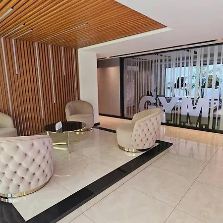 Apartament 3 Bedroom Near Cleopatra