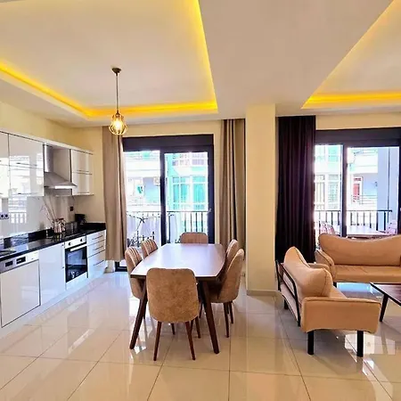 شقة 3 Bedroom Near Cleopatra